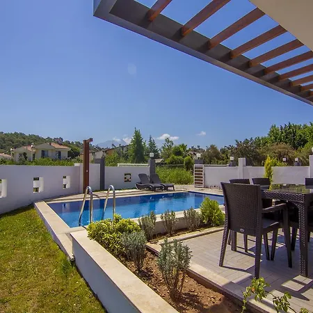 Villa Tala 14 *